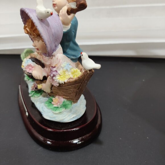 Vintage Couple - Picture 2 of 3